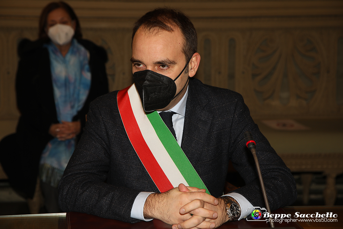 VBS_0756 - Investitura Ufficiale di Gianduja e presentazione Giacometta.jpg